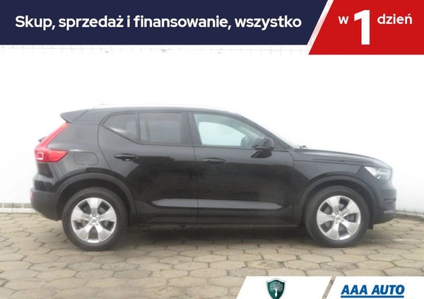 Volvo XC 40 cena 121001 przebieg: 99261, rok produkcji 2019 z Dzierzgoń małe 211